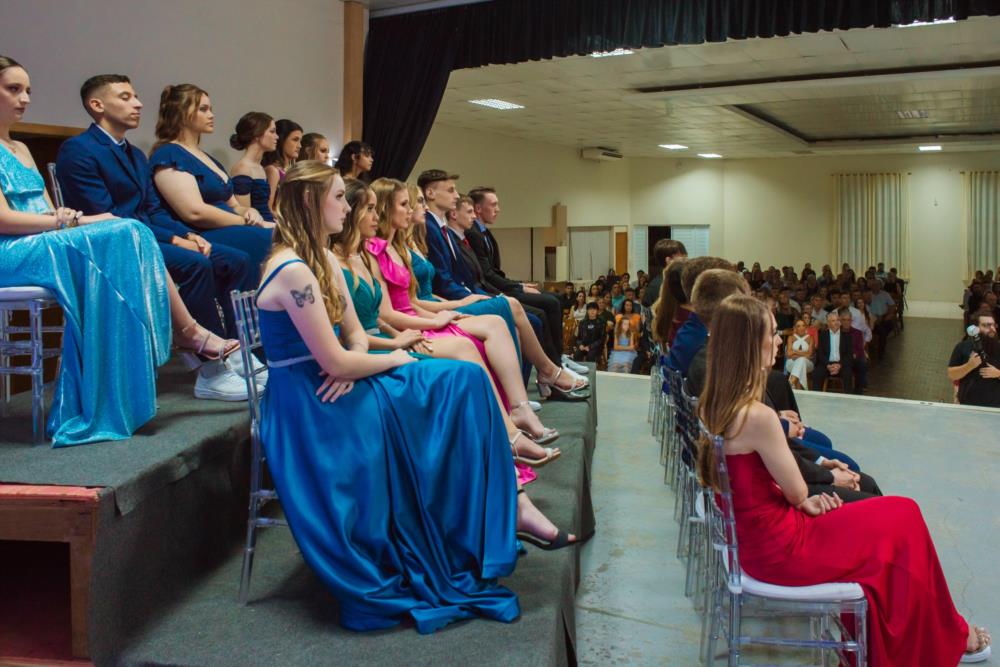 Formatura da 15ª turma do Ensino Médio do IMI